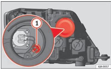 SEAT Toledo 4 (2015-2019) - Remplacement de l'ampoule des feuves de position - 1