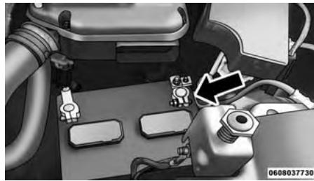 JEEP Compass MK49 Phase 2 (2011-2016) - Préparations pour un démarrage d'appoint - 2