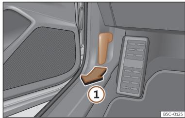 Cupra Formentor (2024) - Ouverture et fermeture du capot- moteur - 1