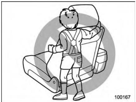 SUBARU Outback (2011) - DANGER - 2