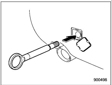 SUBARU Outback (2011) - Crocket de remorquage arrêté: - 2