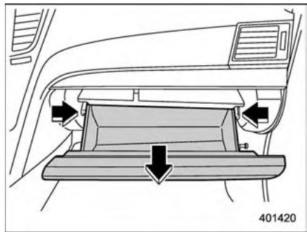 SUBARU Outback (2011) - ■ Remplacement d'un filtré à air - 2