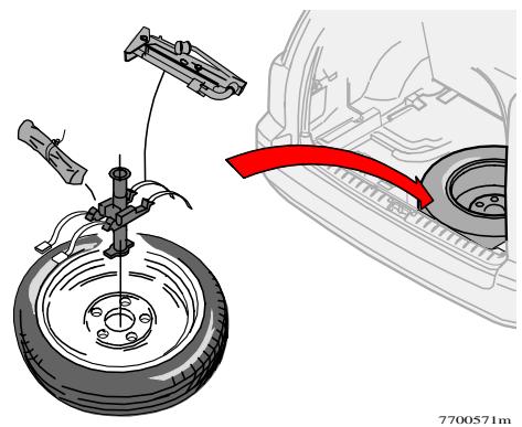 VOLVO V70 - V70R - XC70 (2004-2007) - La roue de secours galette "Temporary Spare" - 1