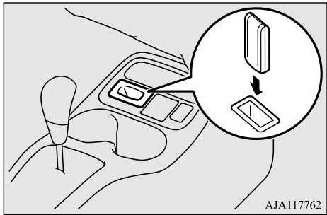 MITSUBISHI Mirage G4 (2016-2019) - Clé F.A.S.T. (Free-hand Advanced Security Transmitter) (le cas échéant) - 1