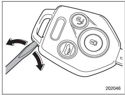 SUBARU WRX - WRX STI (2018) - ■ Remplacement de la pile du transmetteur - 1
