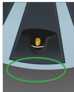 PEUGEOT Partner Phase 2 (2012-2015) - MONTAGE DE L'ENJOLIVEUR   SUR LA JANTE - 2