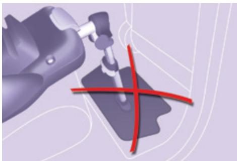 PEUGEOT Partner Phase 2 (2012-2015) - INSTALLATION DES SIÉGES ENFANTS AVEC BÉQUILLE - 1