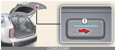KIA Telluride Phase 2 (2023) - Déverrouillage d'urgence de sécurité du hayon - 1