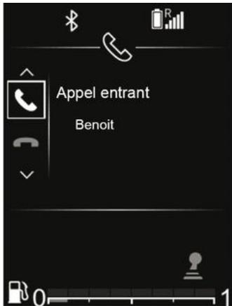 DACIA Media Control (2023) - Recevoir un appel - 1