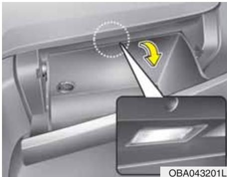 HYUNDAI xcent (2014-2020) - Lampe du coffre à bagages (le cas échéant) - 1