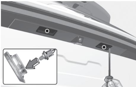 HYUNDAI Tucson NX4 Phase 2 (2024) - Remplacement de l'éclairage de la plaque d'immaticulation - 1