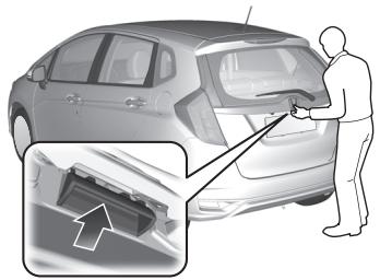 Honda Jazz 3 Phase 2 (2018-2020) - Déverrouillage des portes avant de l'intérieur P.154 - 2