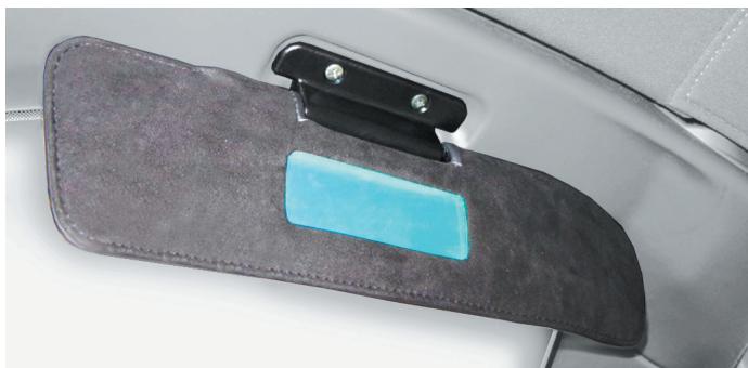FERRARI California (2009-2014) - Trappes de communications avec le coffre à bagages - 1