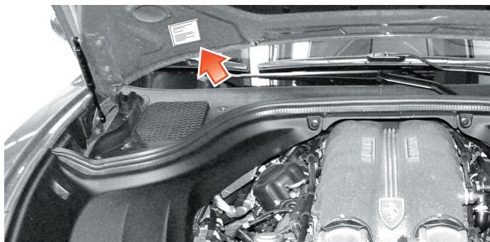 FERRARI California (2009-2014) - Plaquettes d'identification et homologation - 3