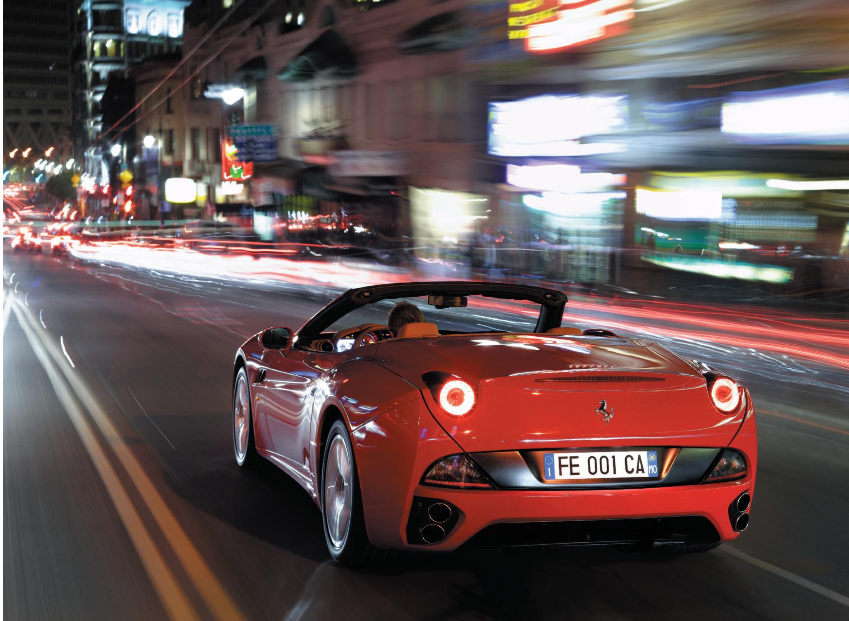 FERRARI California (2009-2014) - Note Importante - 3
