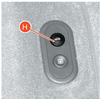 FERRARI California (2009-2014) - Attention - 2