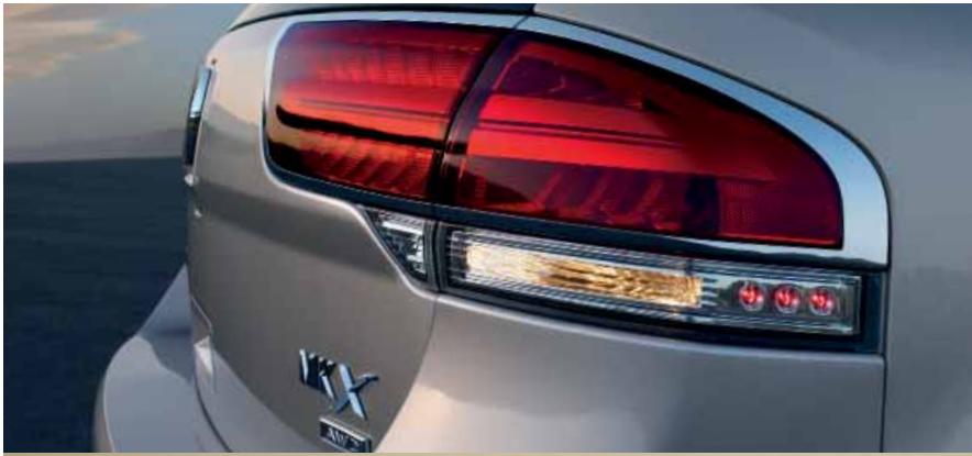 Lincoln MKX Phase 2 (2011-2015) - EVERY SEAT IS FIRST CLASS. - 2