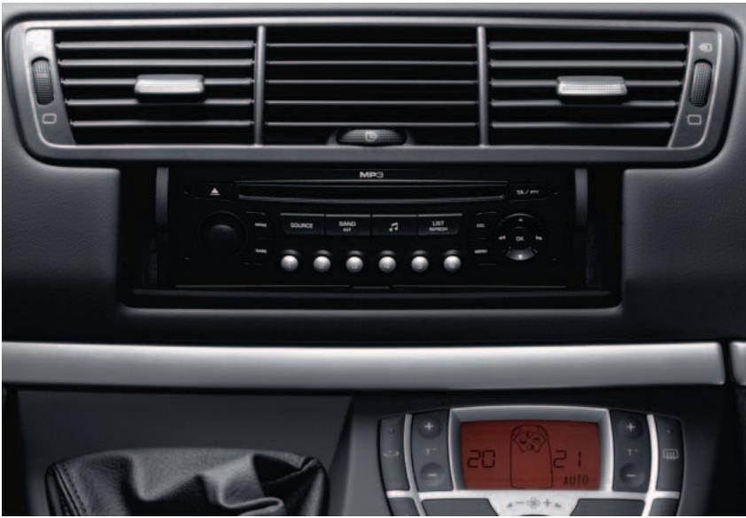 PEUGEOT 807 Phase 3 (2013-2014) - Radio CD MP3 WIP sound avec WIP bluetooth® - 1