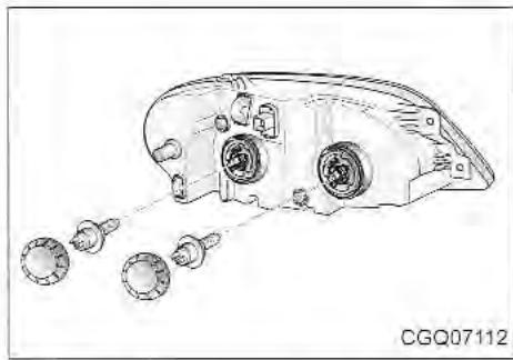 KIA Sedona KV2 (2002-2005) - AVERTISSEMENT - 4