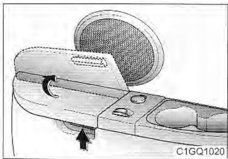 KIA Sedona KV2 (2002-2005) - AVIS - 1