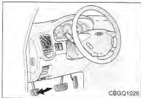 KIA Sedona KV2 (2002-2005) - Z ATTENTION - 1