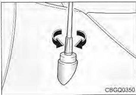 KIA Sedona KV2 (2002-2005) - ANTENNE - 1