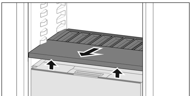 LIEBHERR IRBC4520-22 - Sortir le balconnet à bouteilles - 1