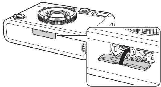 FUJIFILM InstaxMiniEvo - Insertion d'une carte mémoire - 3