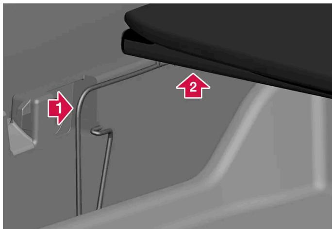 VOLVO C40 (2024) - Retrait du plancher pliable de compartment à bagages* - 2