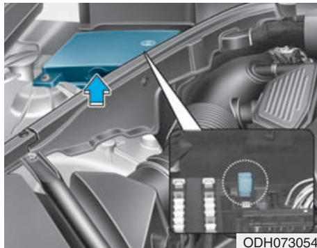 HYUNDAI Genesis DH  (2013-2016) - Remplacement d'un fusible au tableau de bord - 2