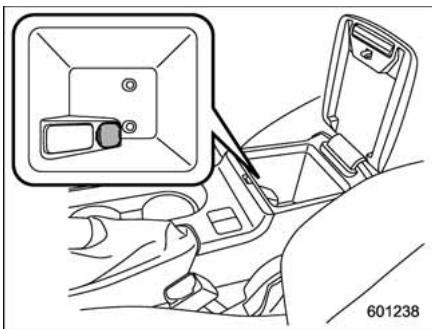 SUBARU WRX (2011) - Prises de courant pour accessoire - 2