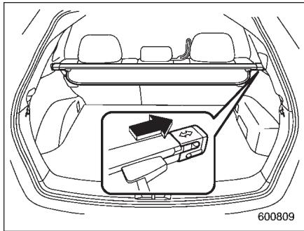 SUBARU WRX (2011) - Pour retirer le rideau - 1