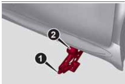 ALFA ROMEO 4C (2013-2020) - Procedure au remplacement d'une roue en agissant comme suit : - 3