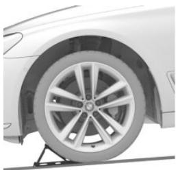 BMW Série 5 G60 - En cas de pente légère - 1