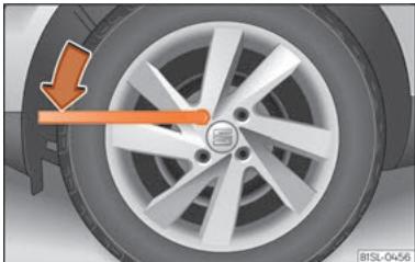 SEAT Mii Phase 3 (2019-2021) - Desserrage des boulons de roue - 1