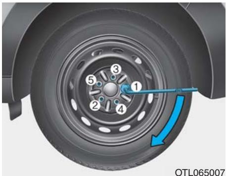 HYUNDAI i30 PD - 3 (2017-2020) - (Suite) - 5