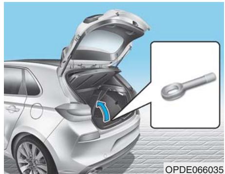 HYUNDAI i30 PD - 3 (2017-2020) - Crocket de remorquage amovible - 1