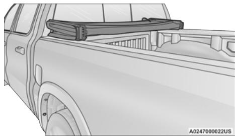 RAM 1500 (2019-2024) - RETRAIT DU COUVRE-BAGAGES À TROIS PANNEAUX - 7