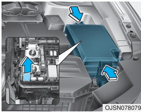 HYUNDAI Veloster (2018-2022) - Remplacement d'un fusible au tableau de bord - 2
