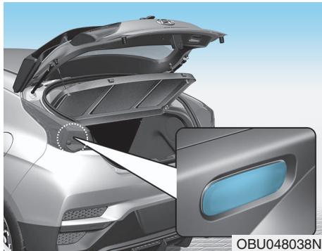 HYUNDAI Veloster (2018-2022) - Éclairage du compartiment à bagages - 1
