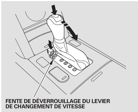 Acura RL (2011) - Déverrouillage du sélecteur - 2