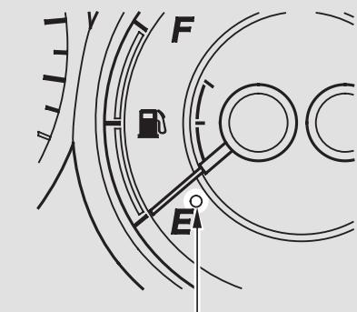 Acura RL (2011) - Témoin de bas niveau d'essence - 1
