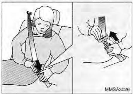 KIA Magentis MS (2000-2005) - POUR DETACHER LA CEINTURE DE SECURITE AVANT: - 1