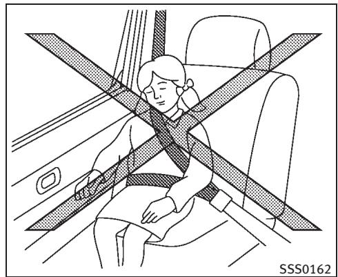 INFINITI M (2011) - ATTENTION - 5