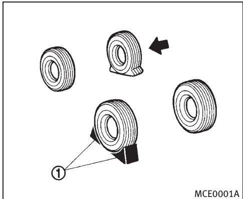INFINITI M (2011) - ATTENTION - 1