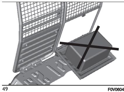 FIAT Doblo 2 Phase 2 (2015-2022) - Cloison de séparation avec GRILLE complète - 4