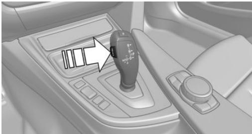 BMW Série 4 (2017-2020) - Verrouillage de la manette de sélection - 1