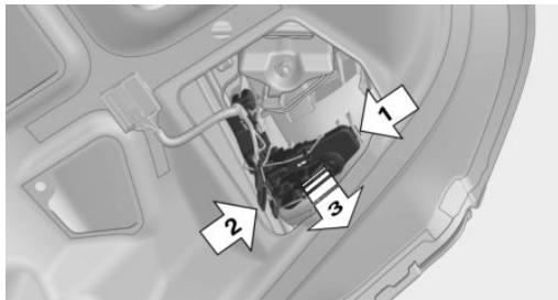 BMW Série 4 (2017-2020) - Remplacement des feuels de recul et des feuels arrêté de brouillard - 1
