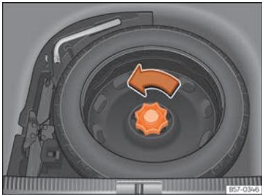 SEAT Tarraco (2018) - Emplacement et utilisation de la roue d'urgence - 1