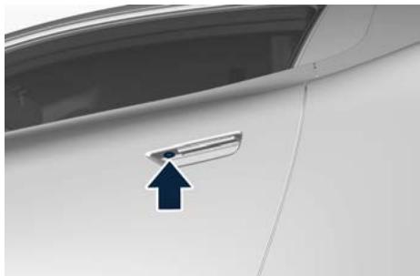 Maserati MC20 Cielo (2022) - Rentrer dans la voiture - 2